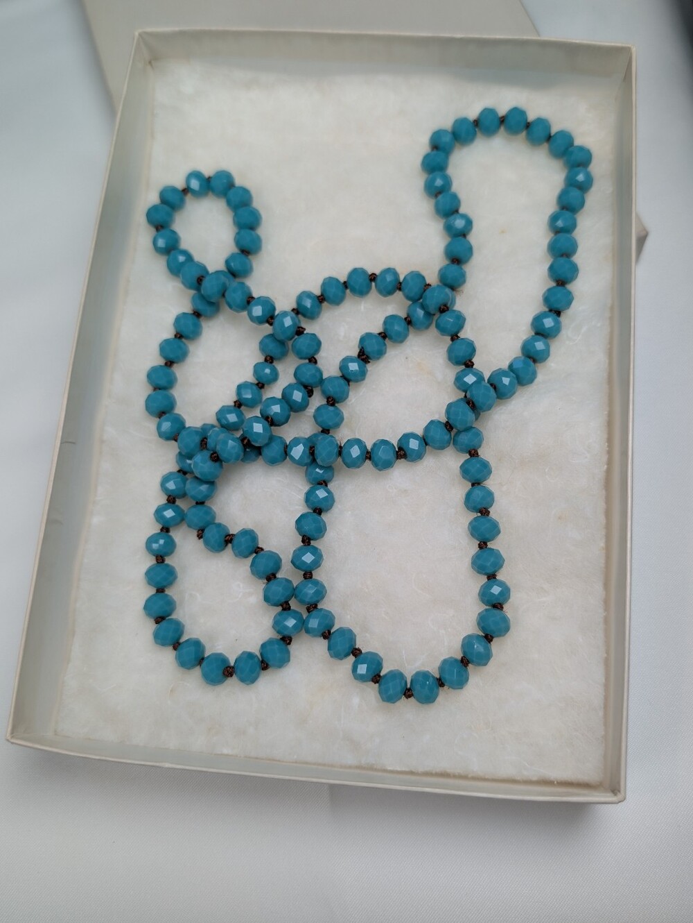 18" blue Glass Beaded Necklace